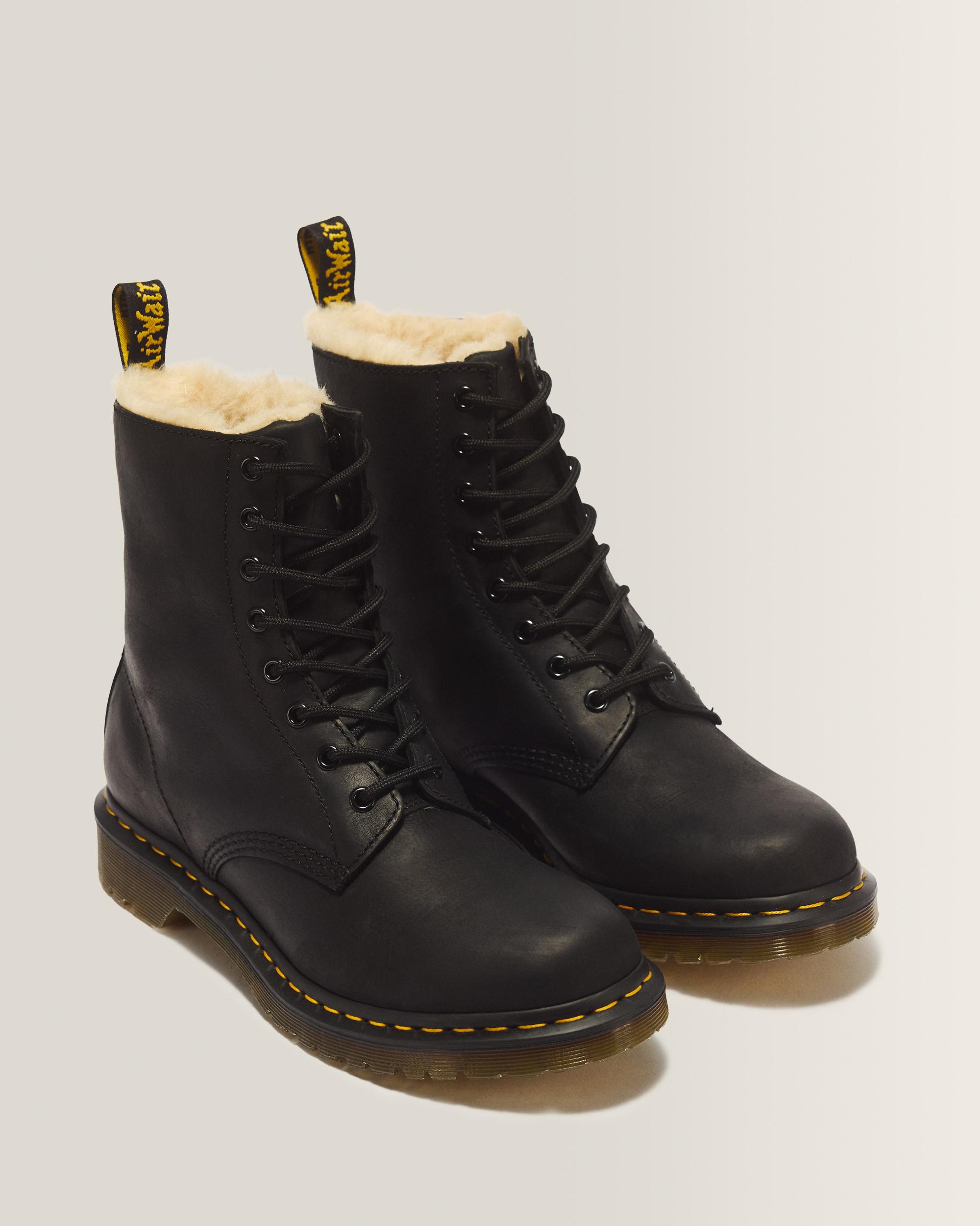 1460 Women's Faux Fur Lined Lace Up Boots
