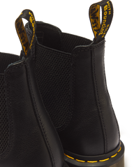 2976 Women's Virginia Leather Chelsea Boots