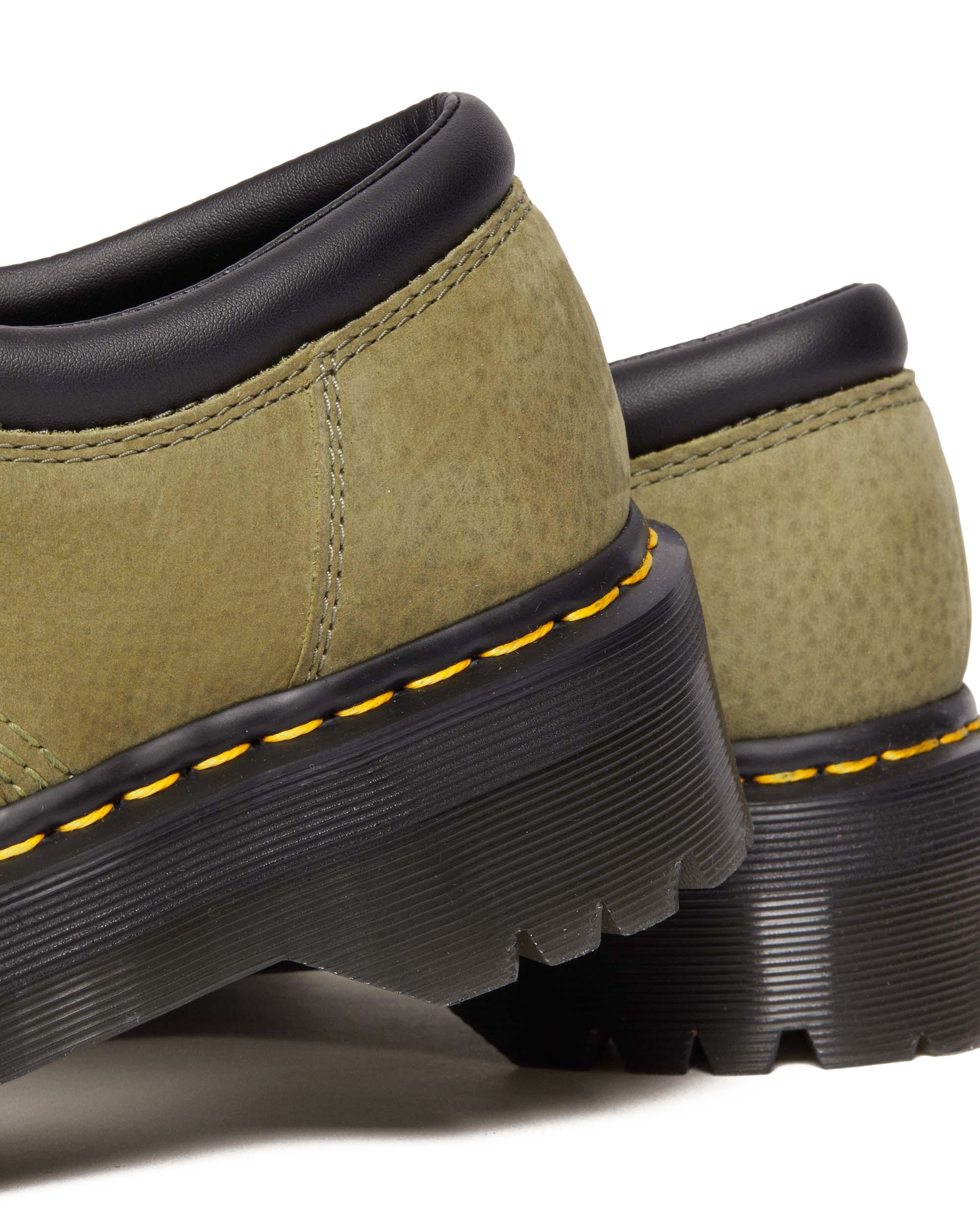 8053 Tumbled Nubuck Leather Platform Casual Shoes