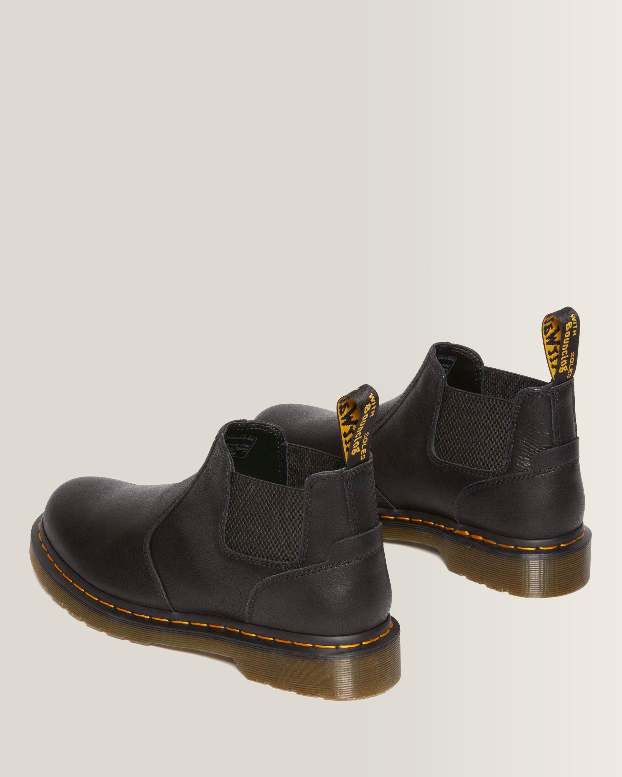 2976 Lo Rogue Leather Chelsea Boots